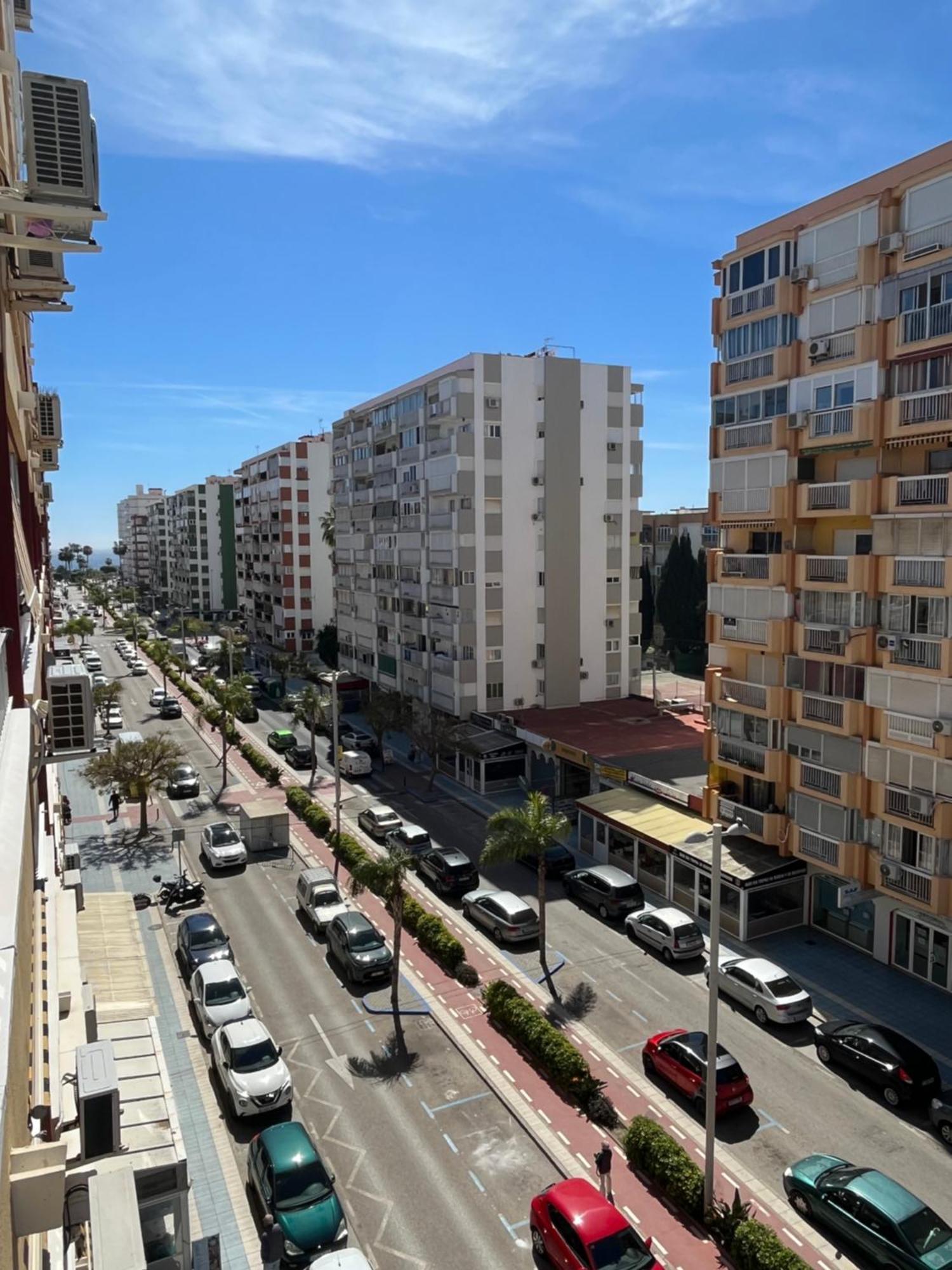 Apartamento Amaner Capri Torre Del Mar Exterior foto