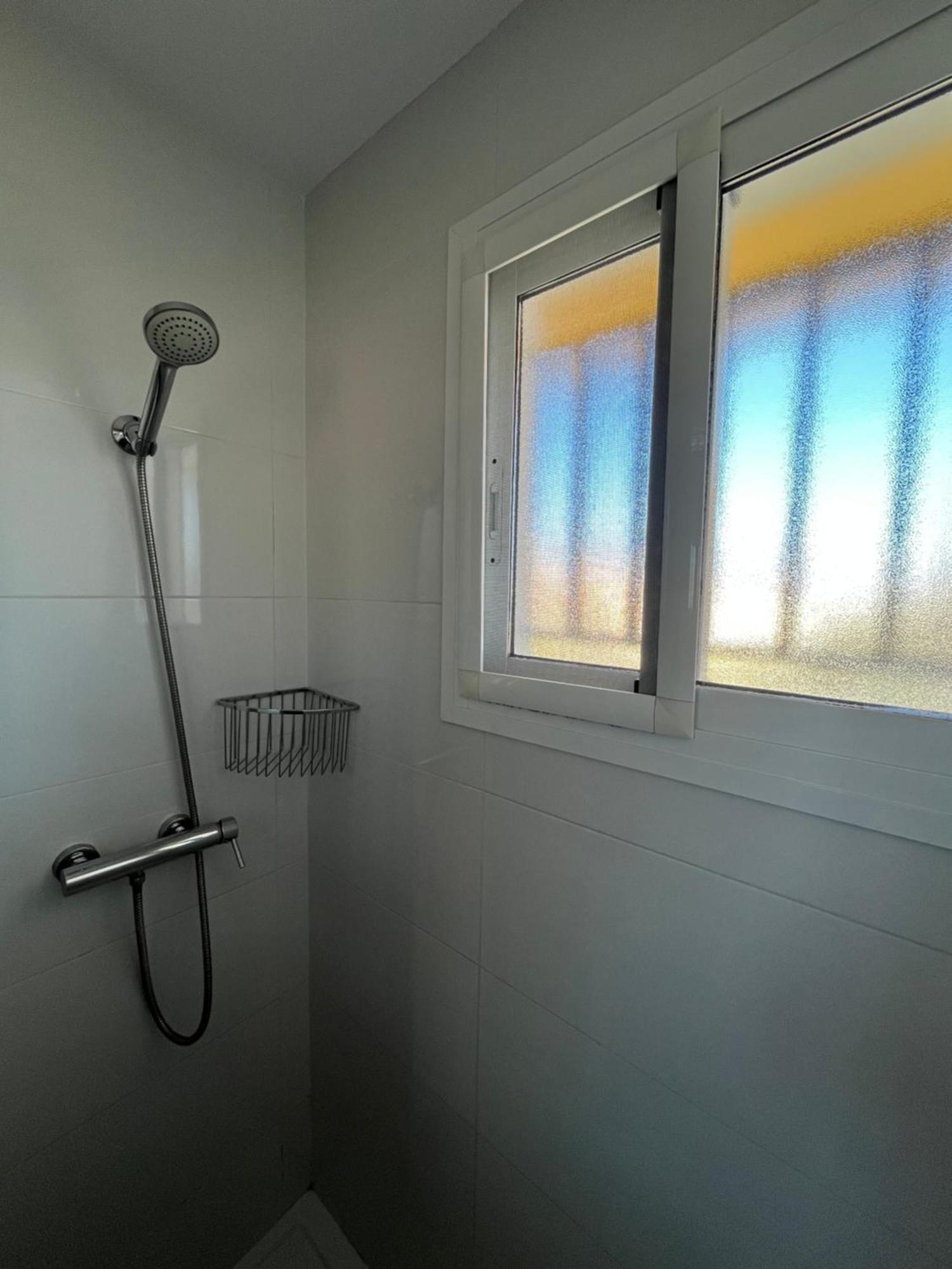 Apartamento Amaner Capri Torre Del Mar Exterior foto